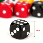 Mängutäringud – sobivad kasutamiseks CoolSofti lauamängudes, nagu Kiki & Sügis või Kivi-paber-käärid seiklus. 🎲🦒